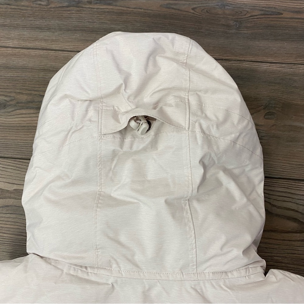 NEW Prana Banajaara Hooded Vest with 650-fill down - Picture 6 of 14